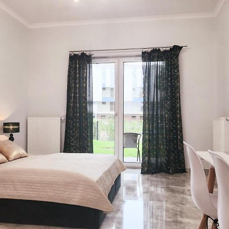 Na Grobli 20 Apartament z ogródkiem Wrocław Exterior foto