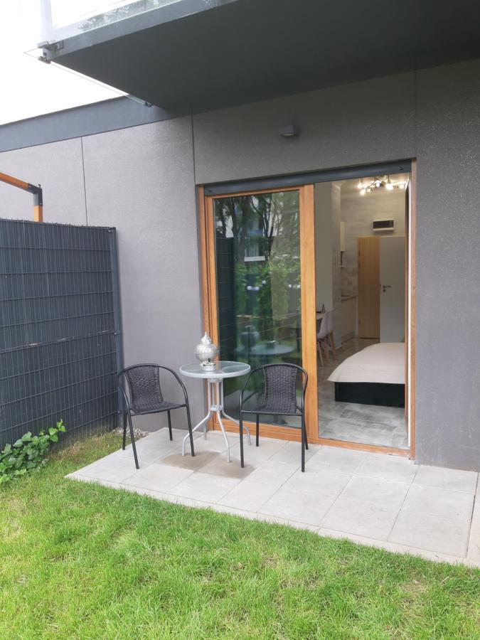 Na Grobli 20 Apartament z ogródkiem Wrocław Exterior foto