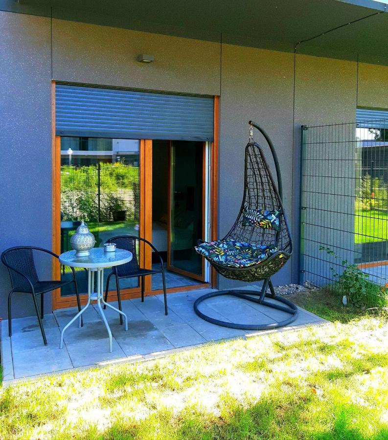 Na Grobli 20 Apartament z ogródkiem Wrocław Exterior foto