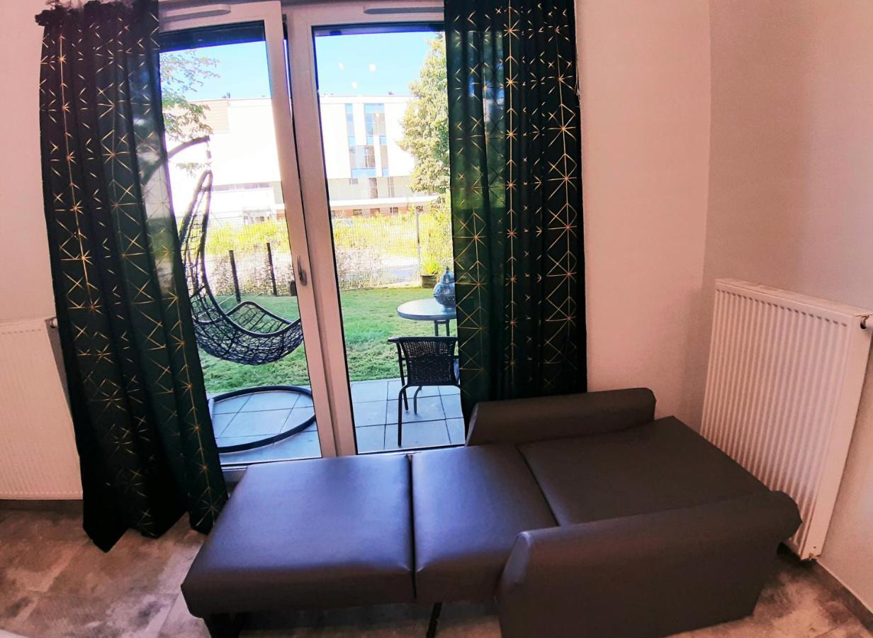 Na Grobli 20 Apartament z ogródkiem Wrocław Exterior foto