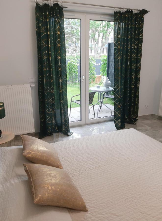 Na Grobli 20 Apartament z ogródkiem Wrocław Exterior foto